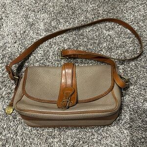 Vintage Dooney & Bourke All Weather Leather Crossbody Shoulder Bag US Made Women